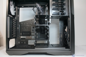 00135 NZXT_PHANTOM630